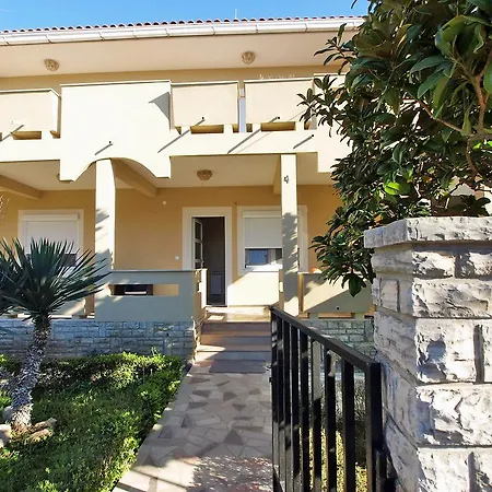 Apartament 11